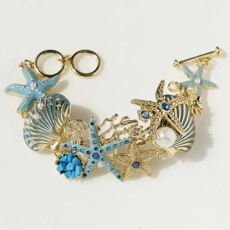 Ocean-Inspired Shell & Beaded Pendant Bracelet